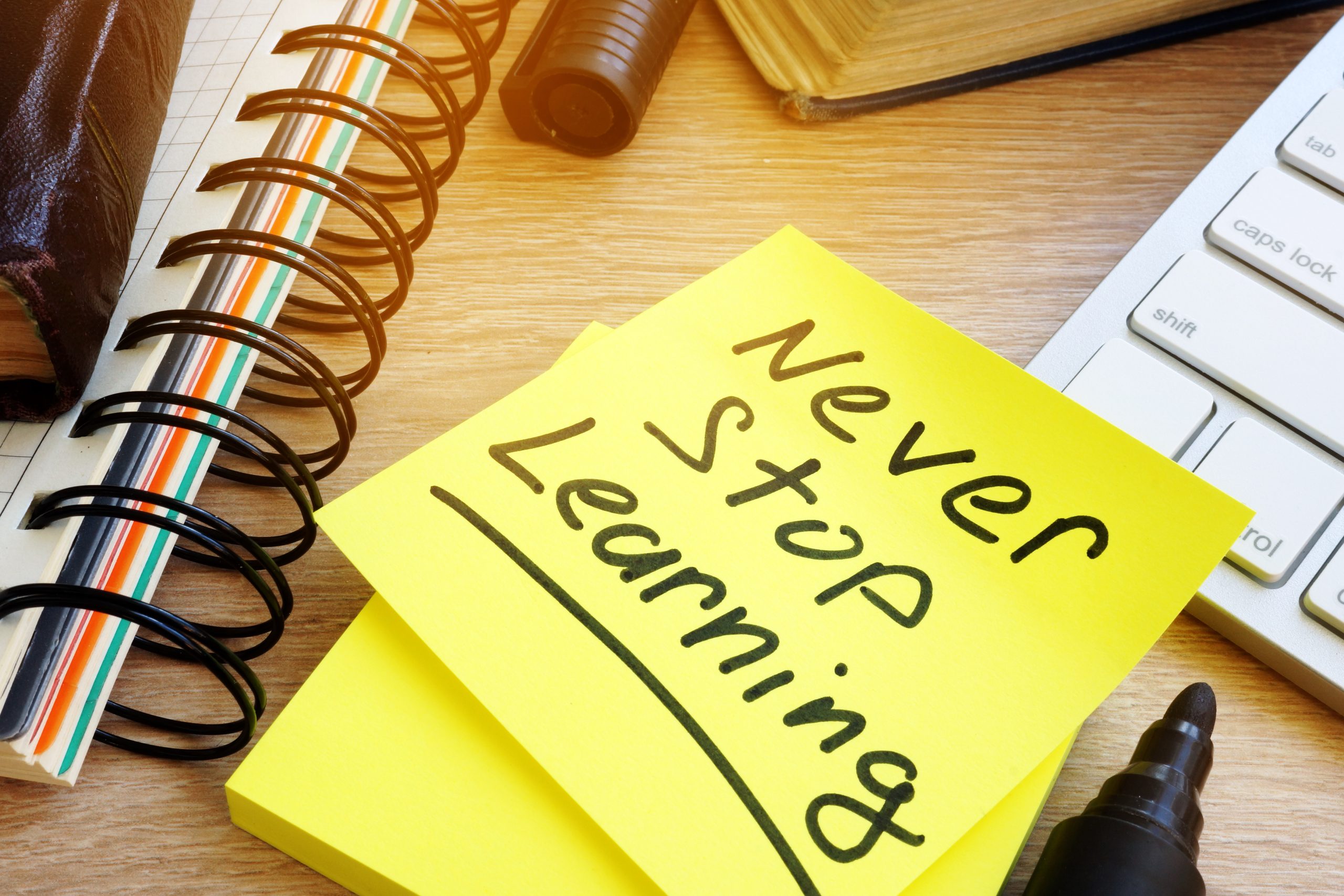 Never,stop,learning,written,on,a,memo,stick.,lifelong,learning
